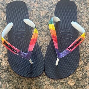 Excellent Havaianas Rainbow Strap Flip Flops 41-42